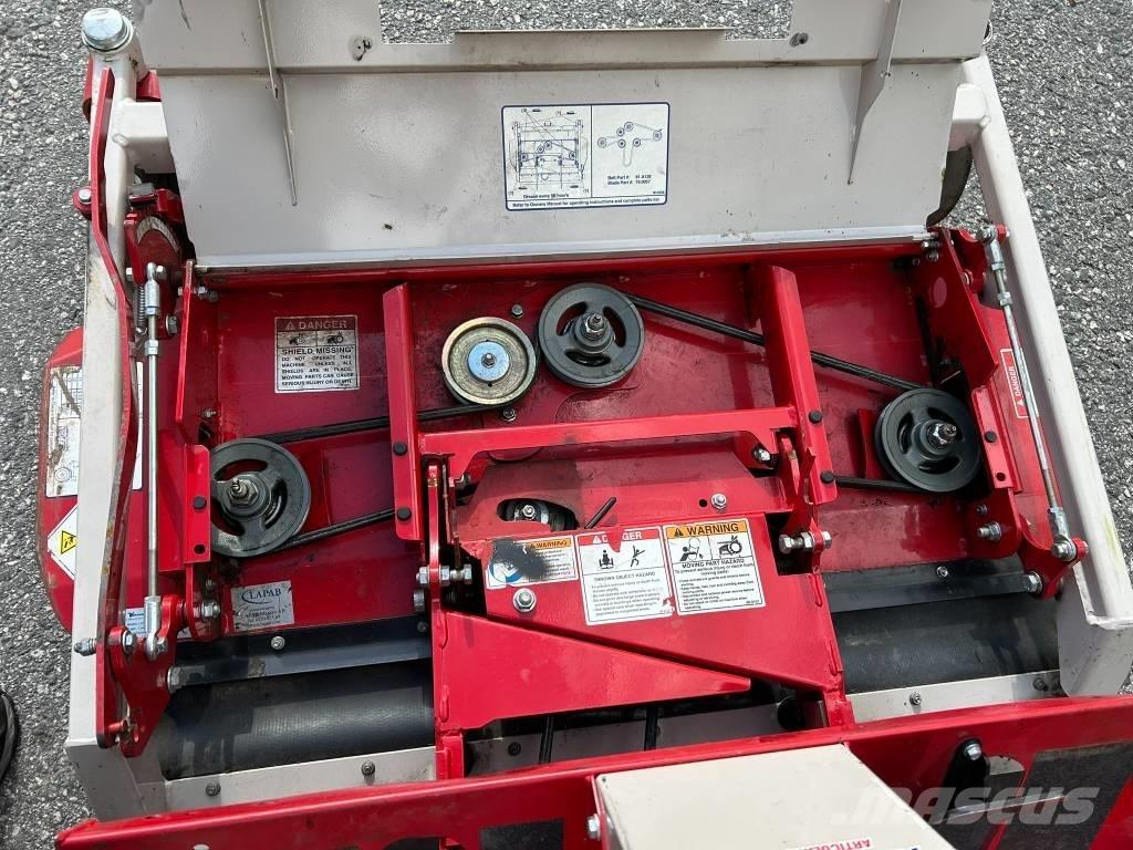 Ventrac 3400 Y 騎乘式割草機