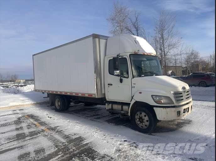 Hino 185 貨箱式卡車