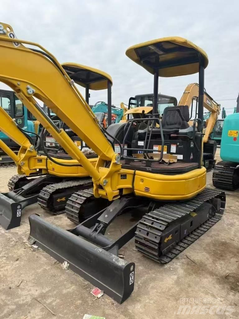 Komatsu 30 履帶式 挖土機/掘鑿機/挖掘機