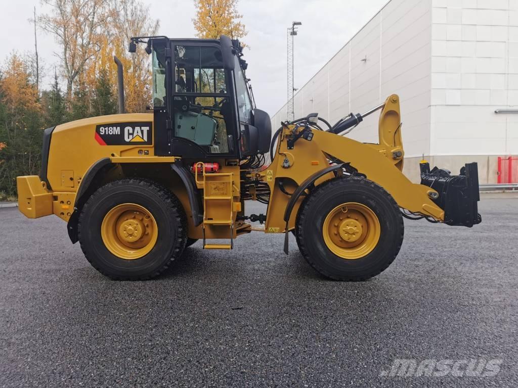 CAT 918 M 輪胎式裝載機