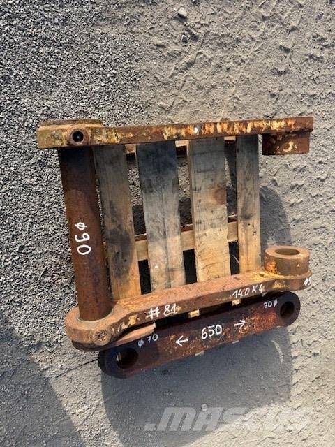 CNH EXCAVATOR LINKS 反向鏟