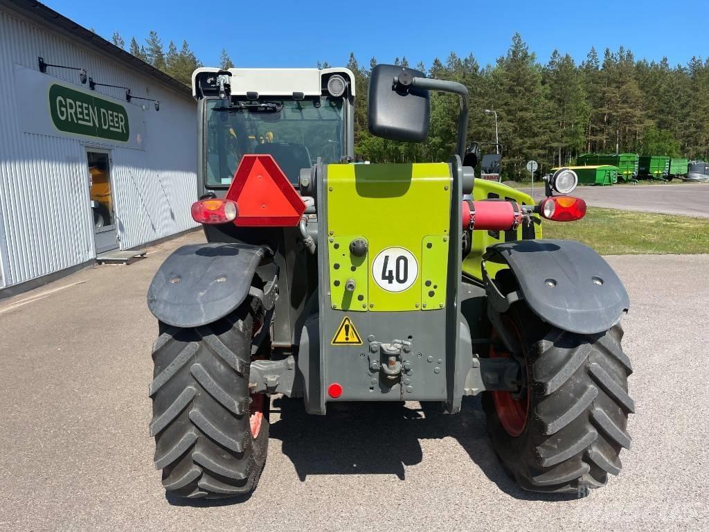 CLAAS 7035 伸縮臂操作車