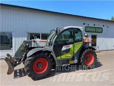 CLAAS 7035 伸縮臂操作車