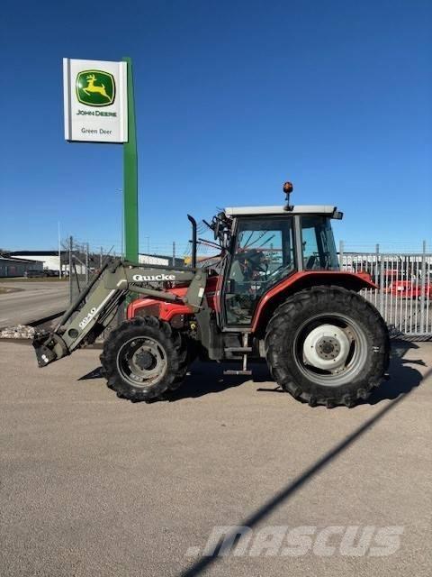 Massey Ferguson 4235 曳引機