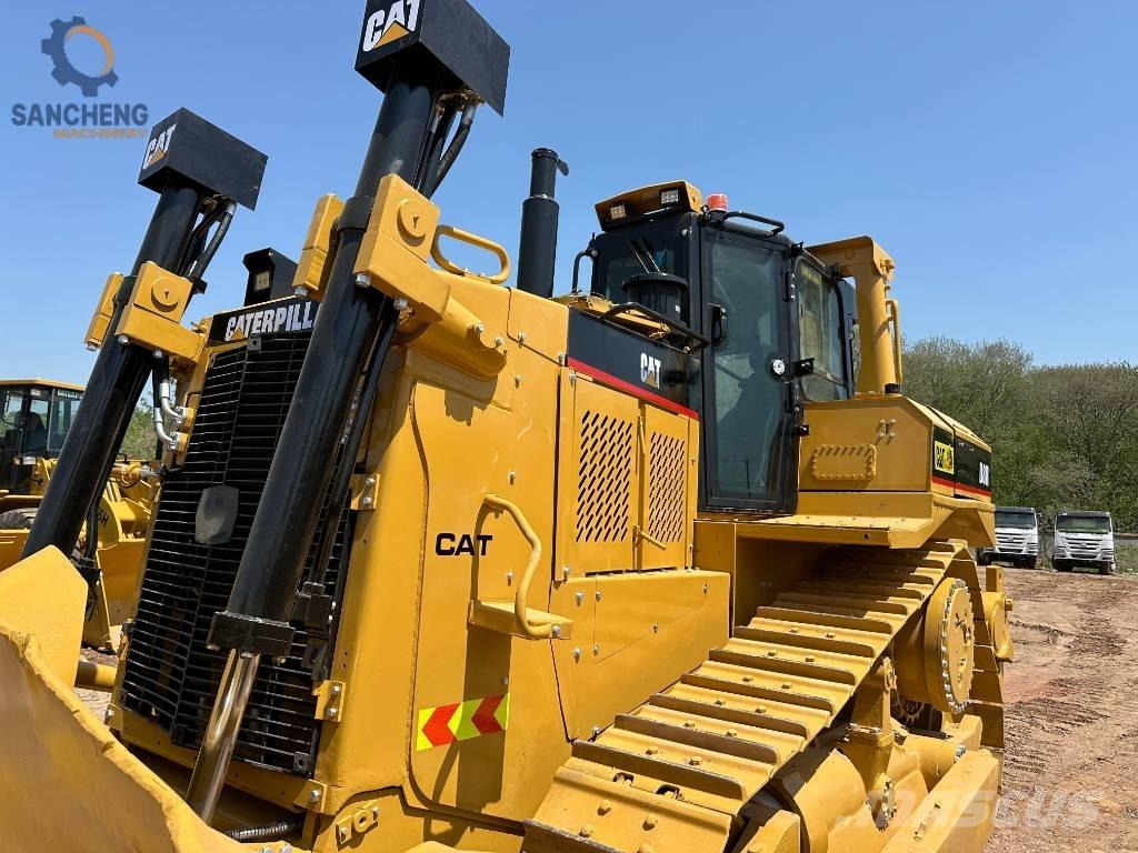 CAT D8R 履帶推土機