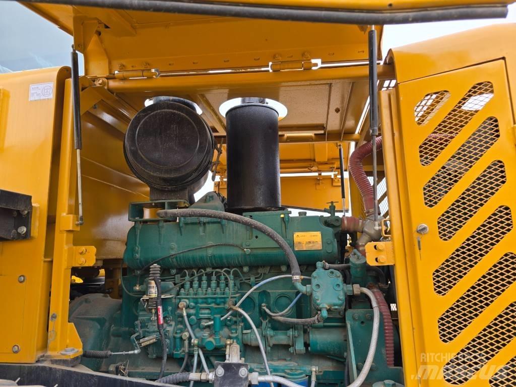 SDLG LG 956 L 輪胎式裝載機