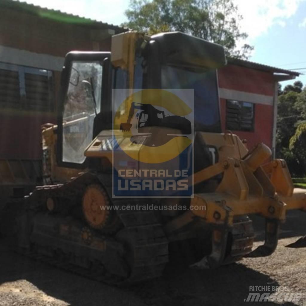 CAT D 6 N XL 履帶推土機