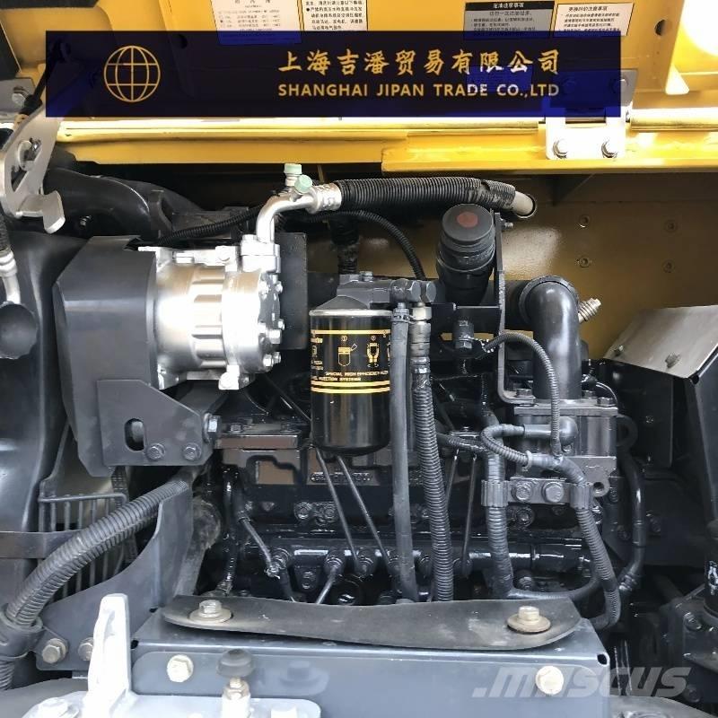 Komatsu PC 60-8 小型挖土機/掘鑿機<7t(小型挖掘機)