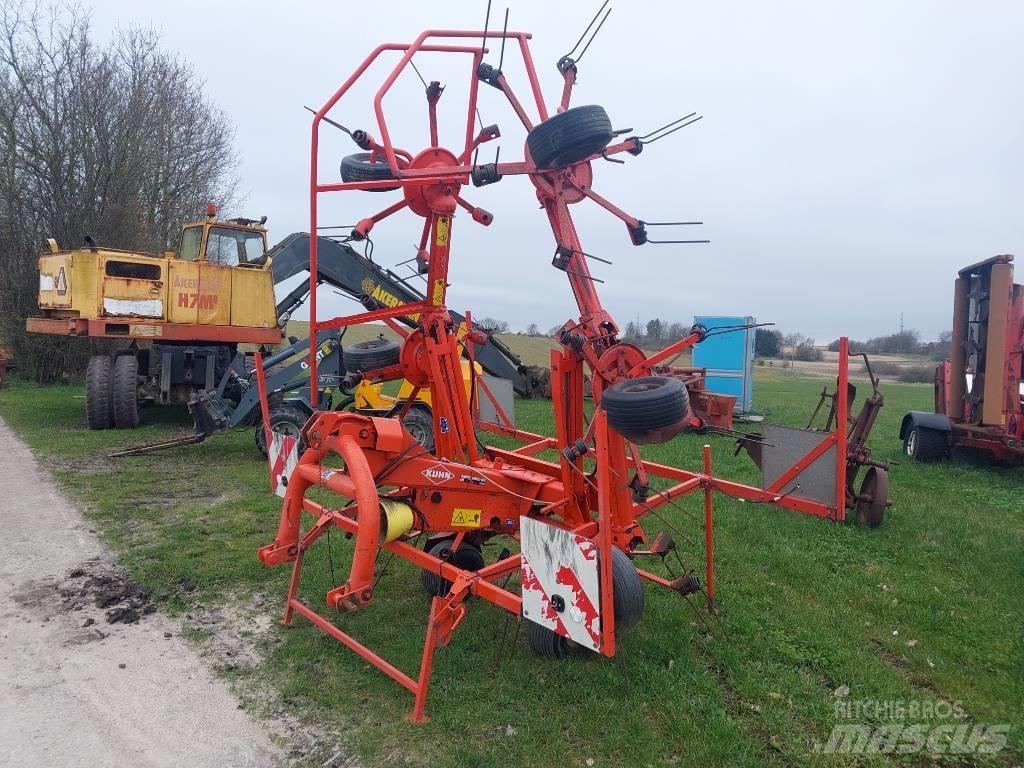 Kuhn GF 6401 M H 耙與翻草機