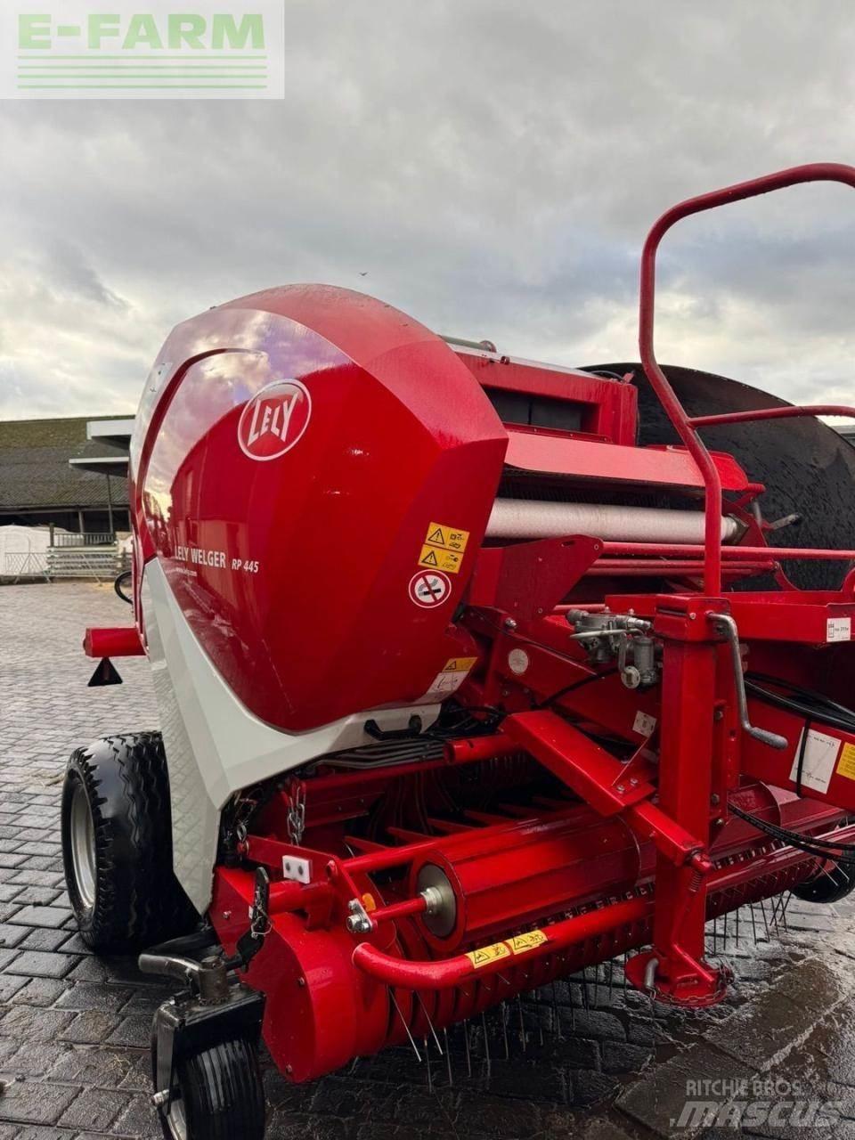 Lely RP 445 方形打捆機