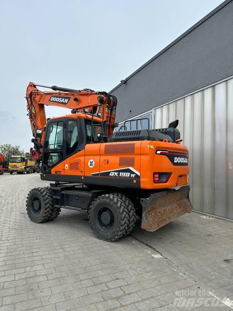 Doosan DX 190 W-7 旋轉式挖土機/掘鑿機/挖掘機