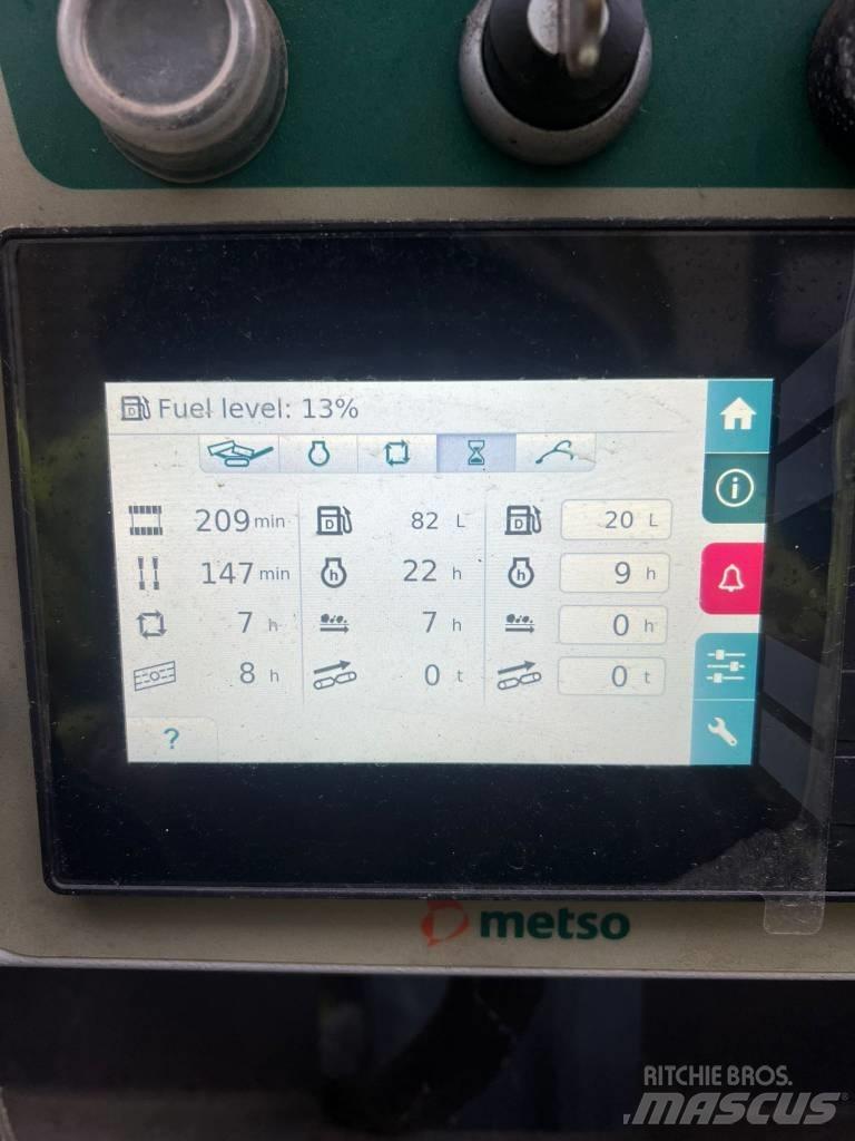 Metso ST2.3 移動式篩選機