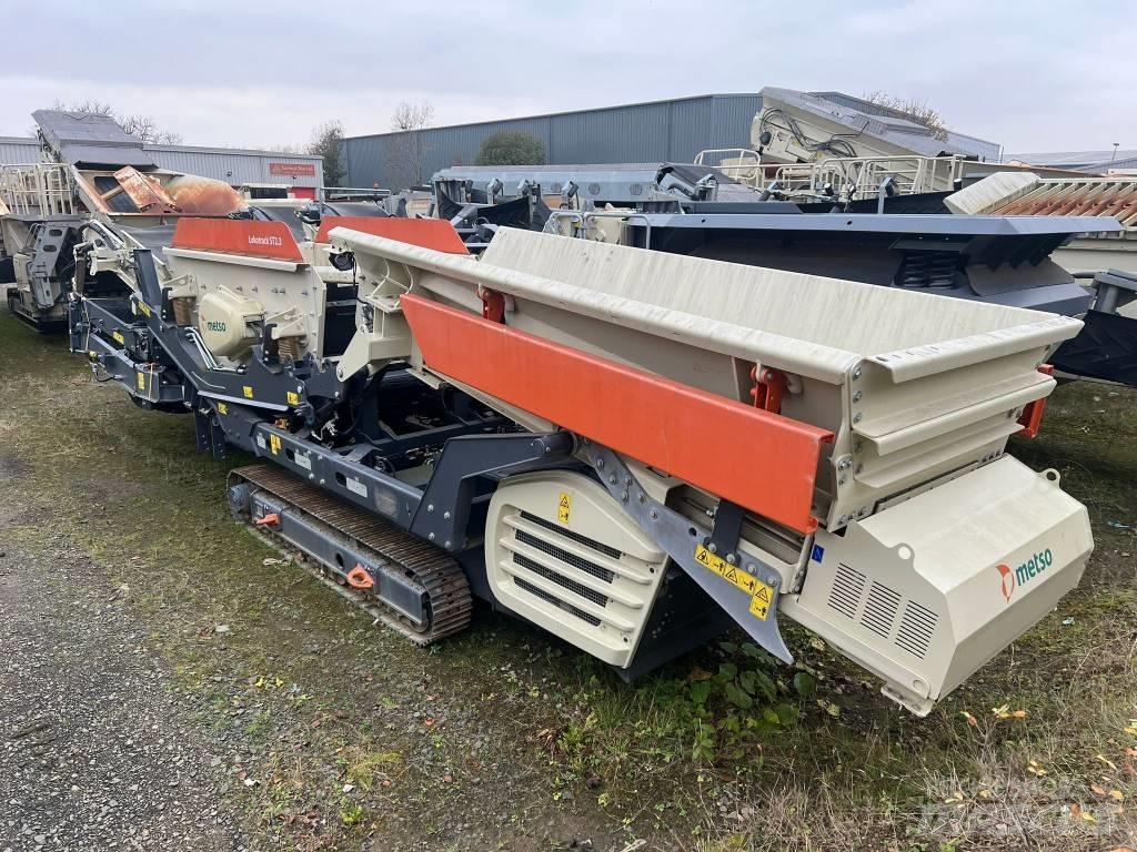 Metso ST2.3 移動式篩選機
