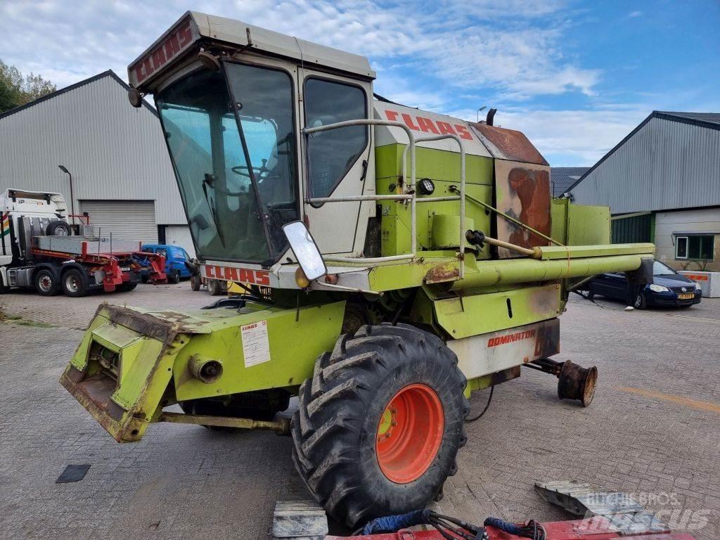 CLAAS 68s 聯合收穫機