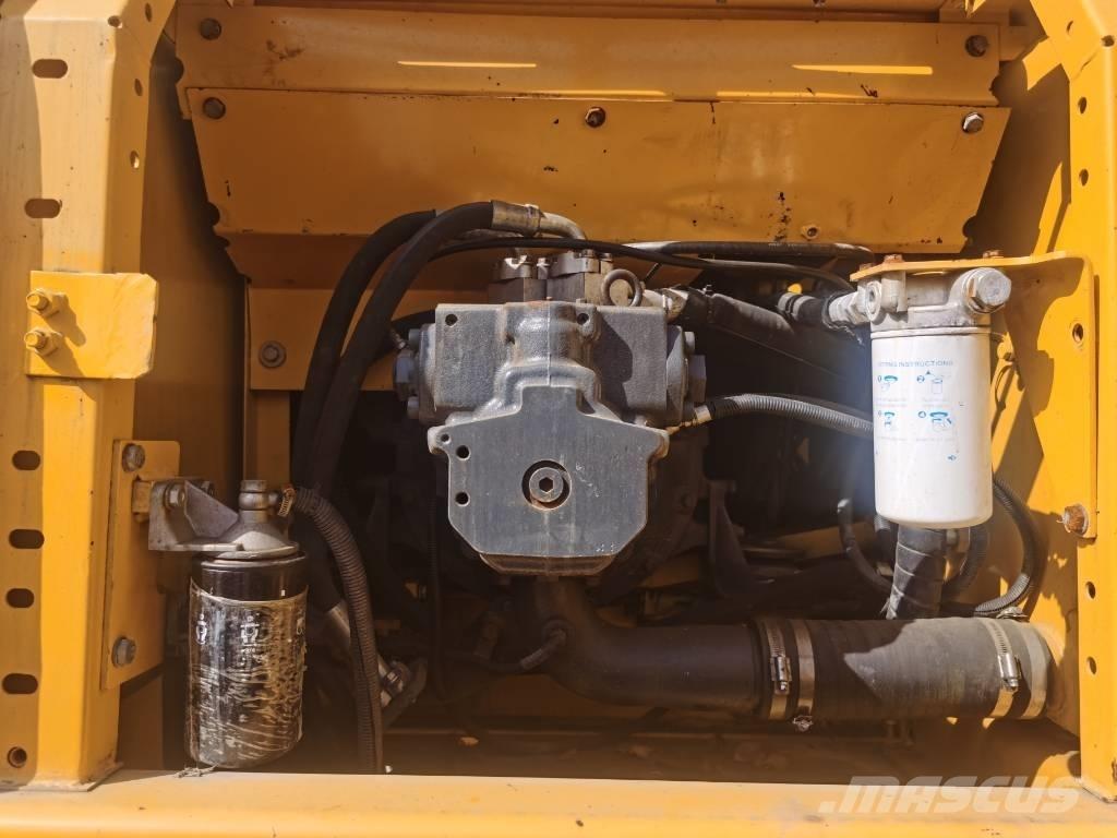Komatsu PC 220-7 履帶式 挖土機/掘鑿機/挖掘機