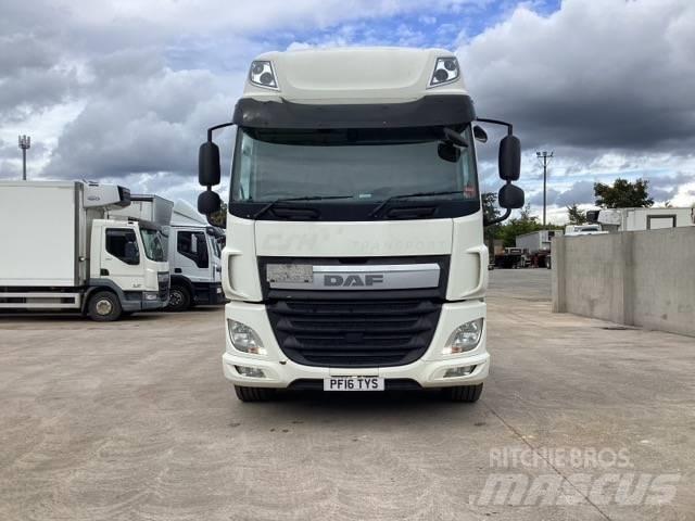 DAF CF 370 商用底盤車