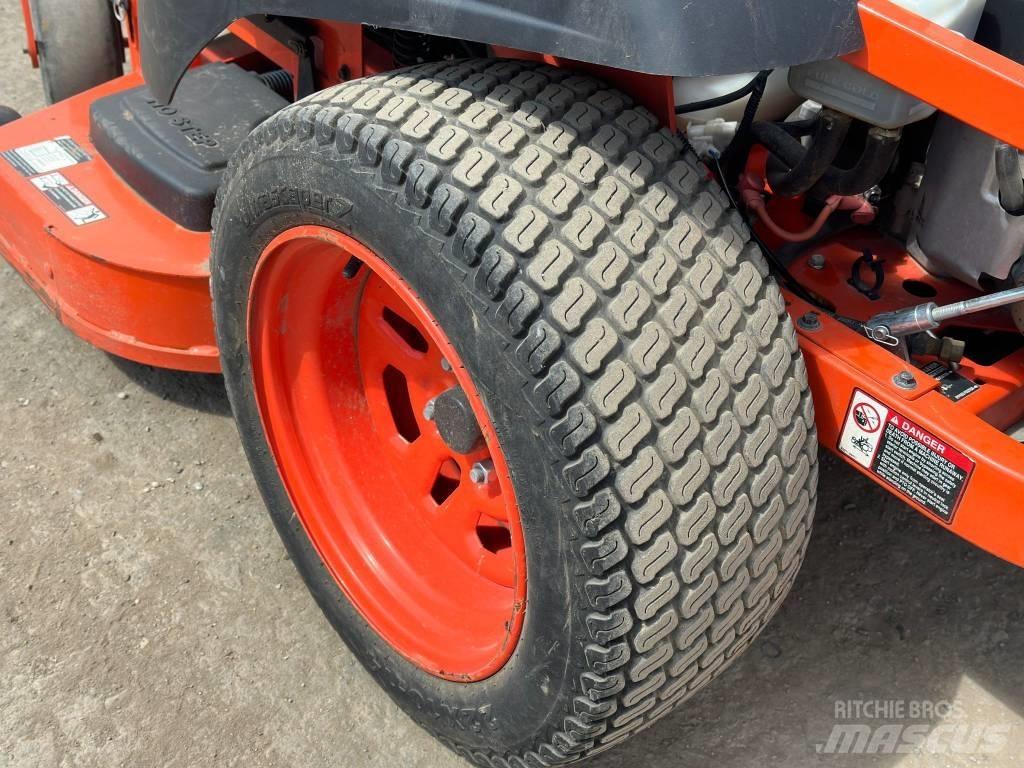 Kubota Z121S 零迴轉割草機