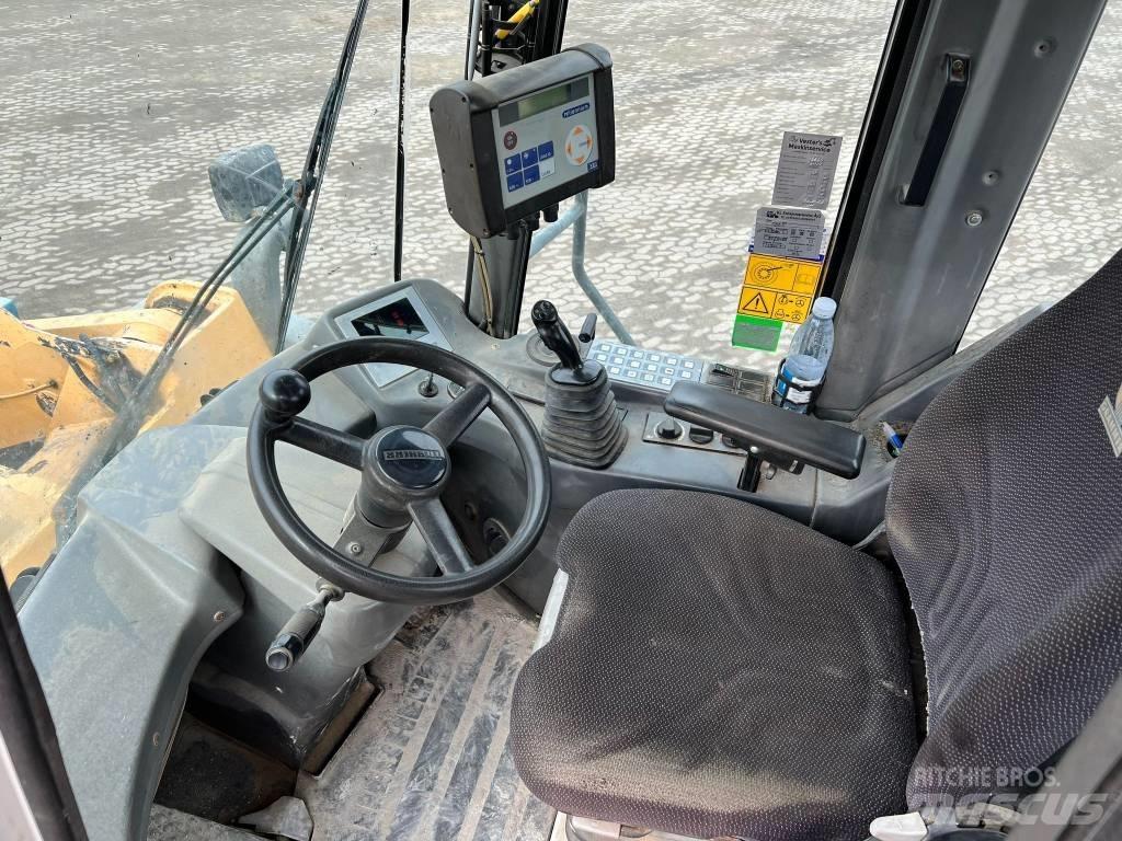 Liebherr 580 輪胎式裝載機