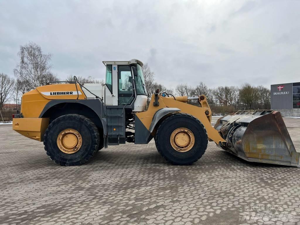 Liebherr 580 輪胎式裝載機
