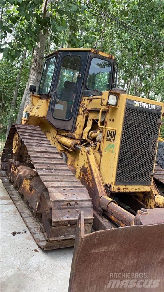 CAT D4H 履帶推土機