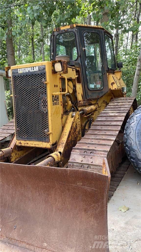 CAT D4H 履帶推土機