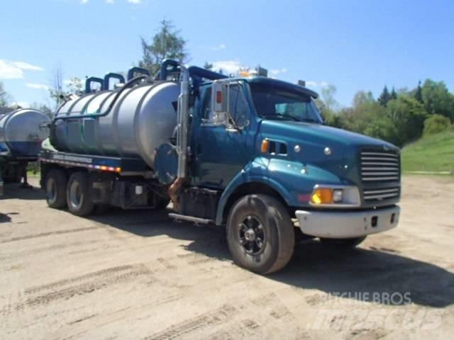 Ford LT 9513 運油車