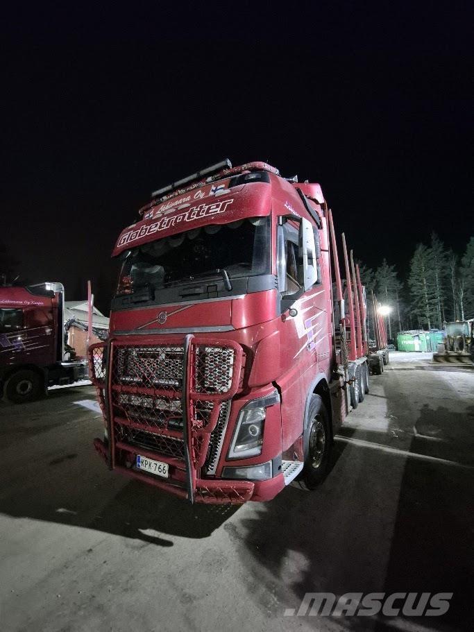 Volvo FH16 750 8x4 木材貨車
