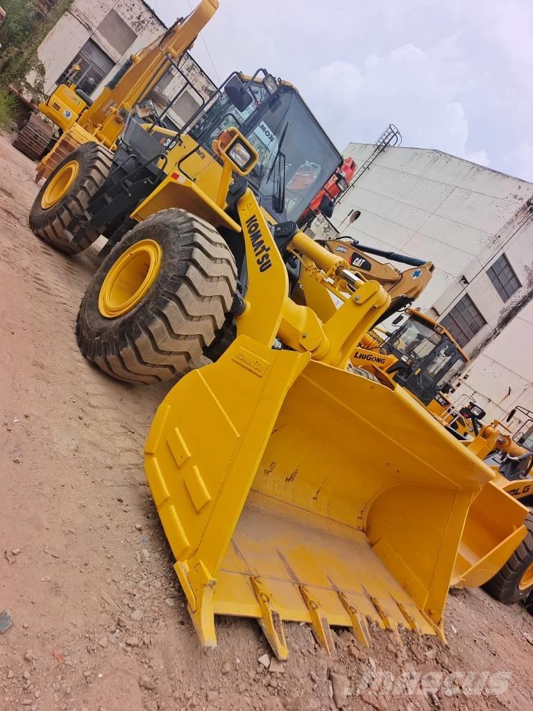 Komatsu WA 380 輪胎式裝載機
