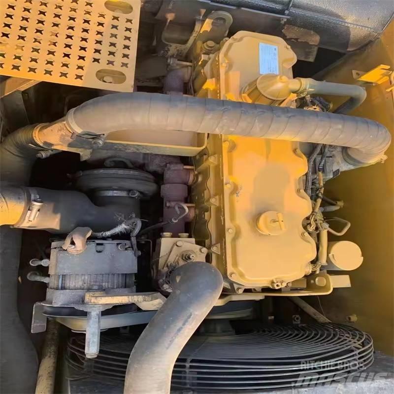 CAT 330 D 履帶式 挖土機/掘鑿機/挖掘機