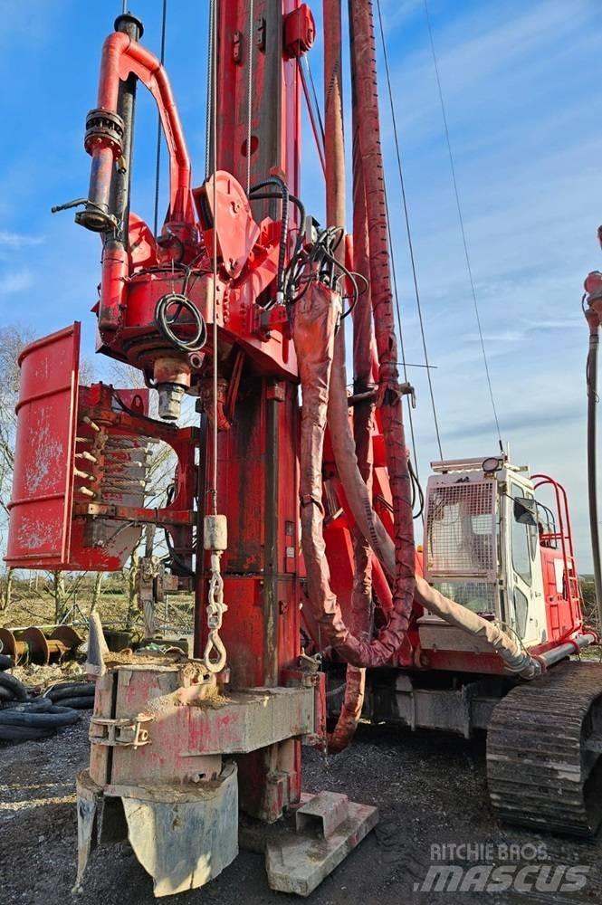 Soilmec R312-200 打樁機