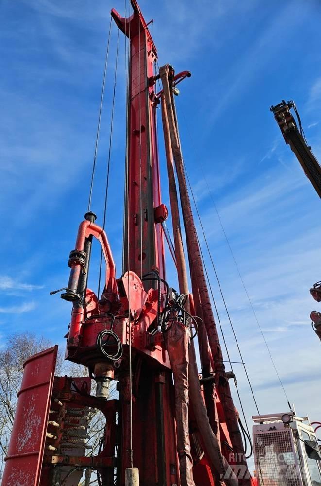 Soilmec R312-200 打樁機