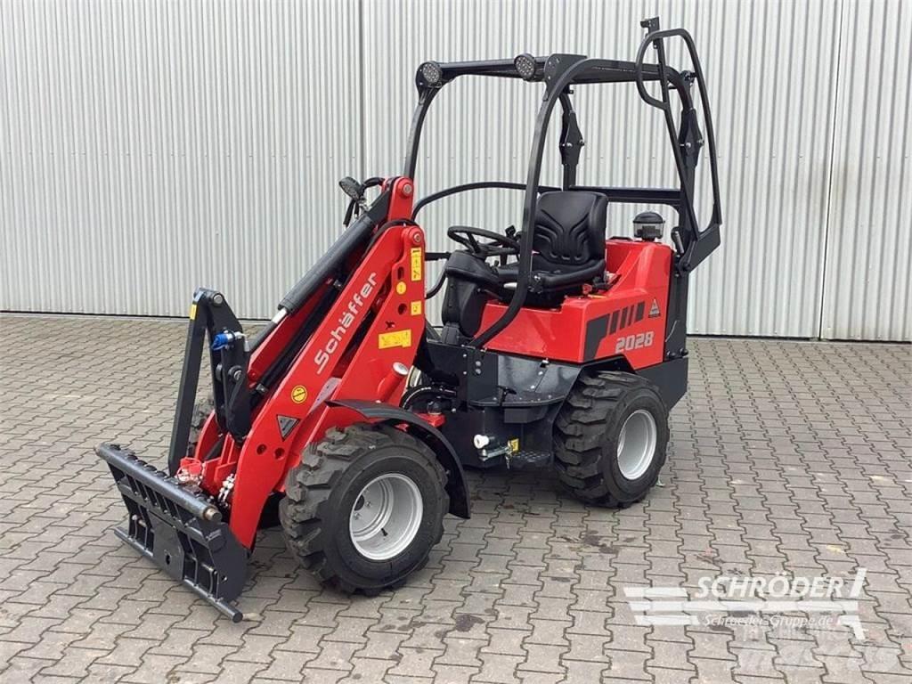 Schäffer 2028-2 小型裝載機