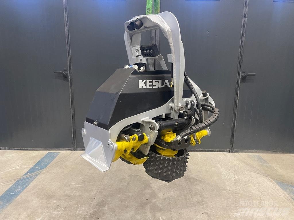 Kesla 20RH 收穫機