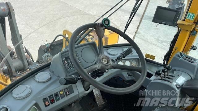 Volvo L 90 輪胎式裝載機