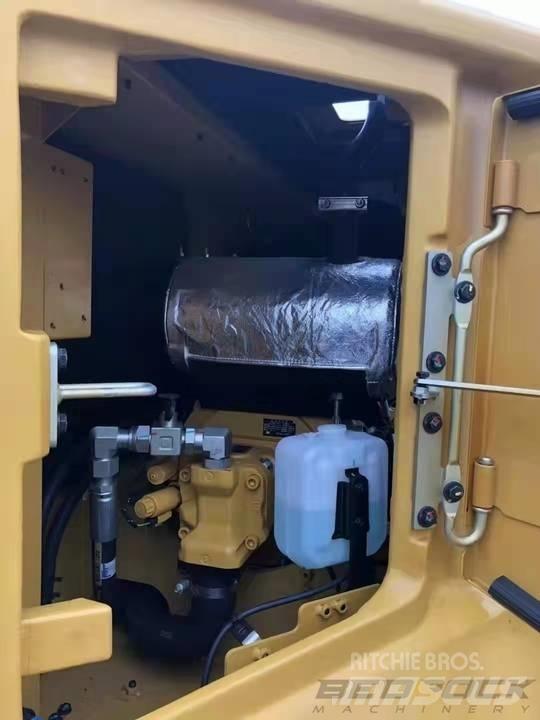 CAT 307.5 小型挖土機/掘鑿機<7t(小型挖掘機)