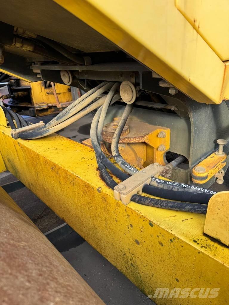 Bomag D177D-3 單輪滾壓機