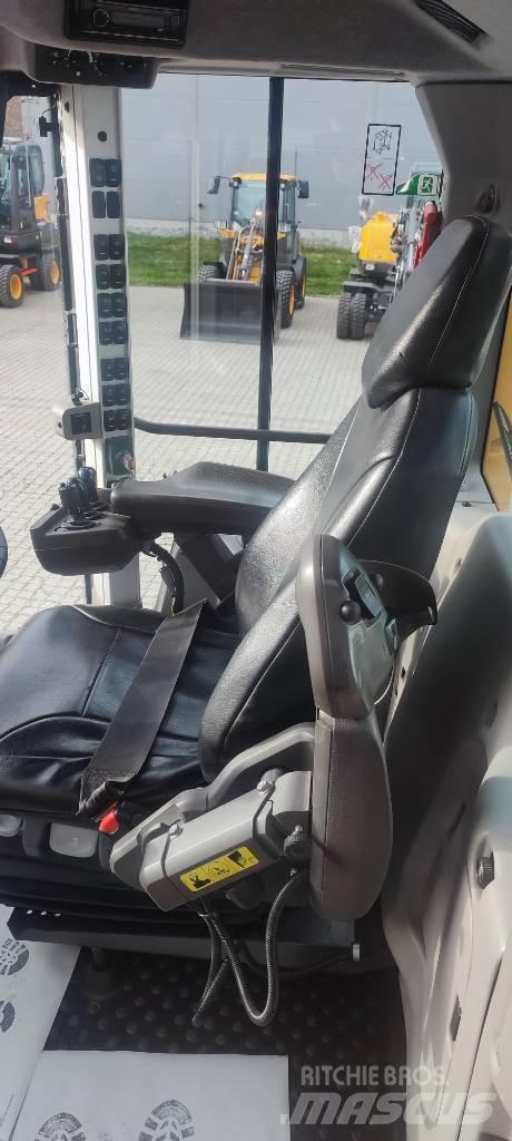 Volvo L110H 輪胎式裝載機