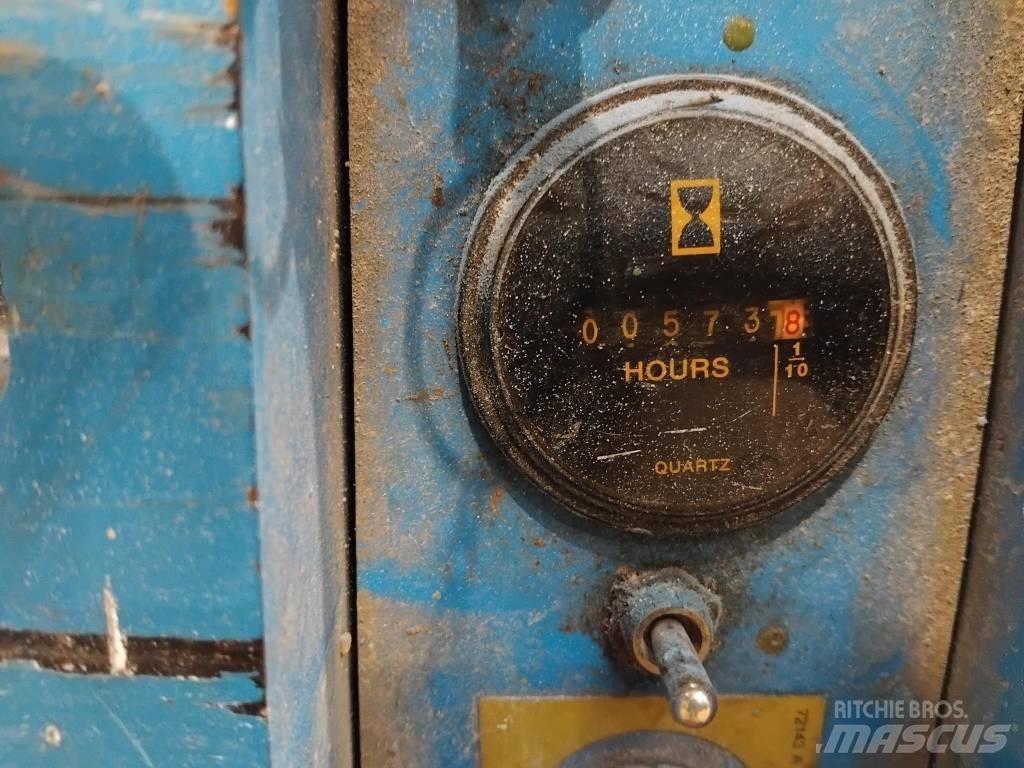Genie GS 2632 剪式升降機
