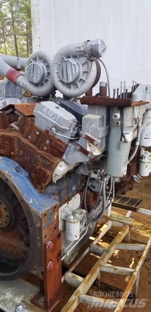 Cummins QST30 其他組件