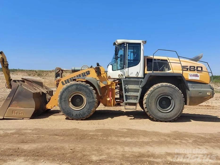 Liebherr L 580 輪胎式裝載機