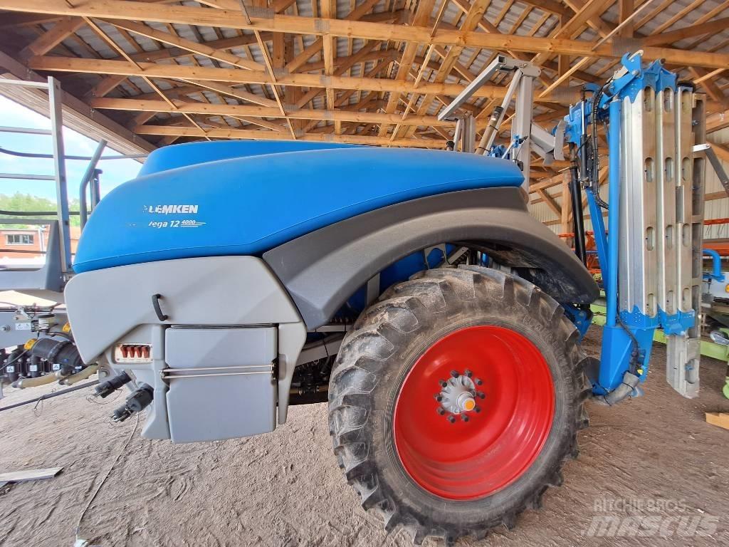 Lemken Vega 12/4000 牽引式噴霧機