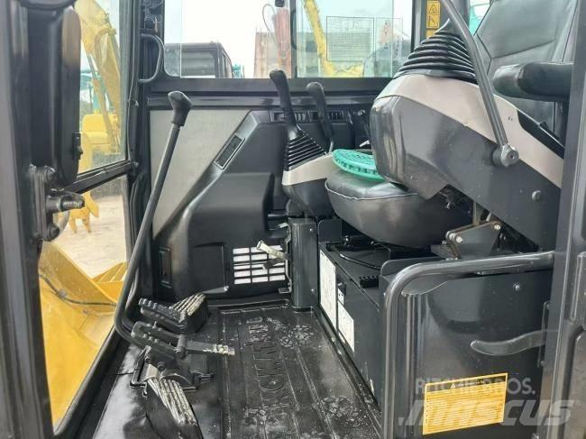 Komatsu PC 56 小型挖土機/掘鑿機<7t(小型挖掘機)
