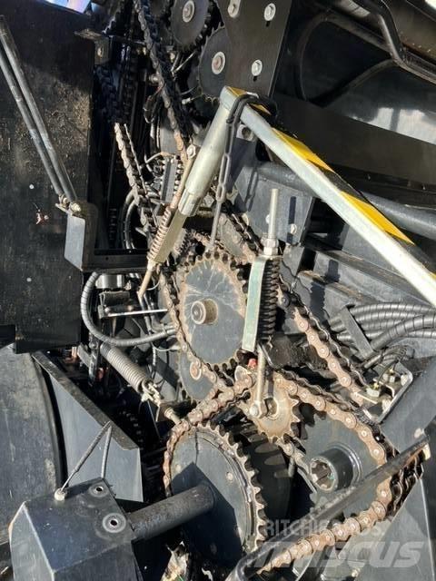 New Holland RB 125 圓型牧草打包機