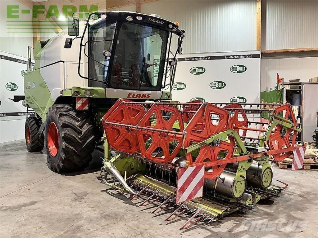 CLAAS tucano 320 聯合收穫機