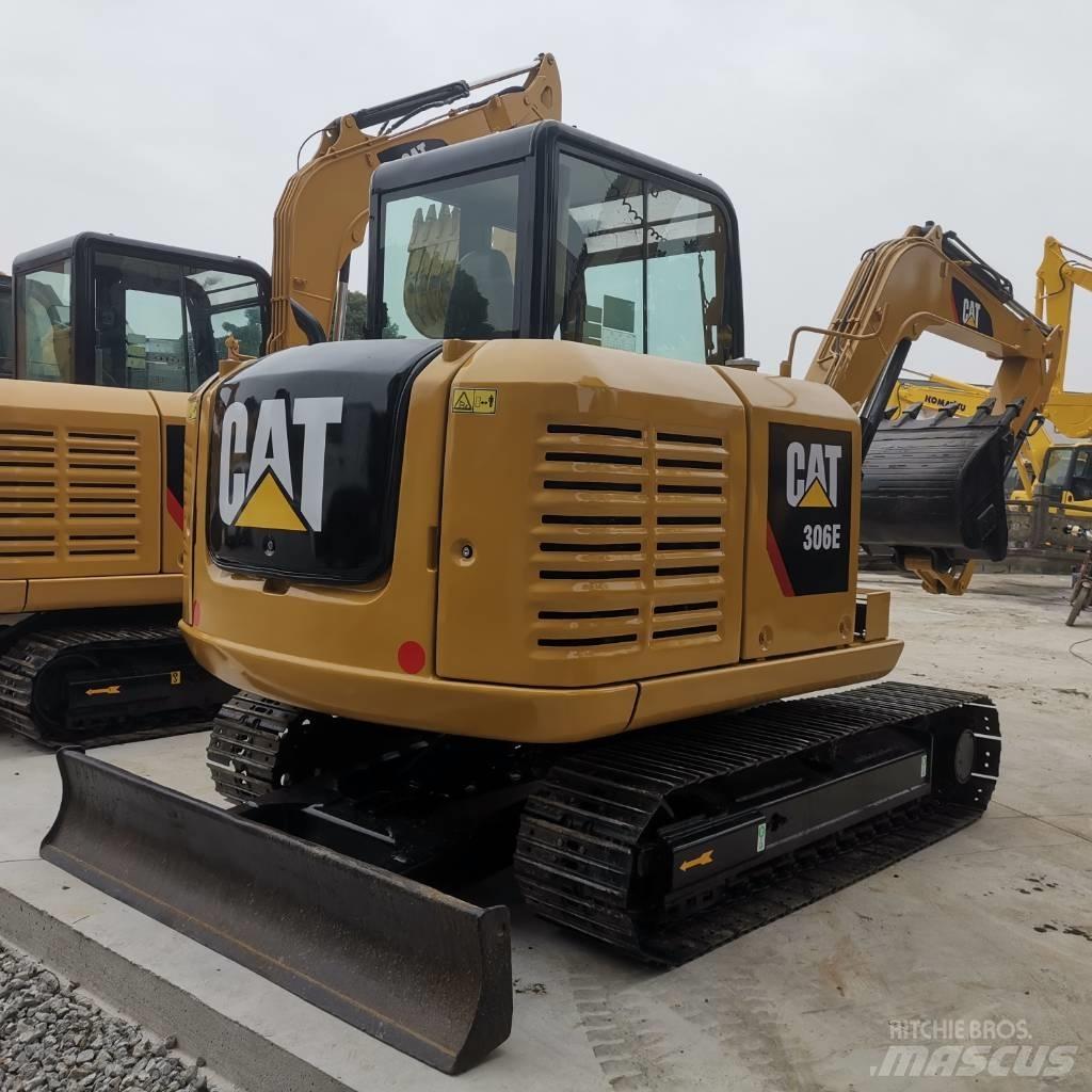 CAT 306 E 小型挖土機/掘鑿機<7t(小型挖掘機)