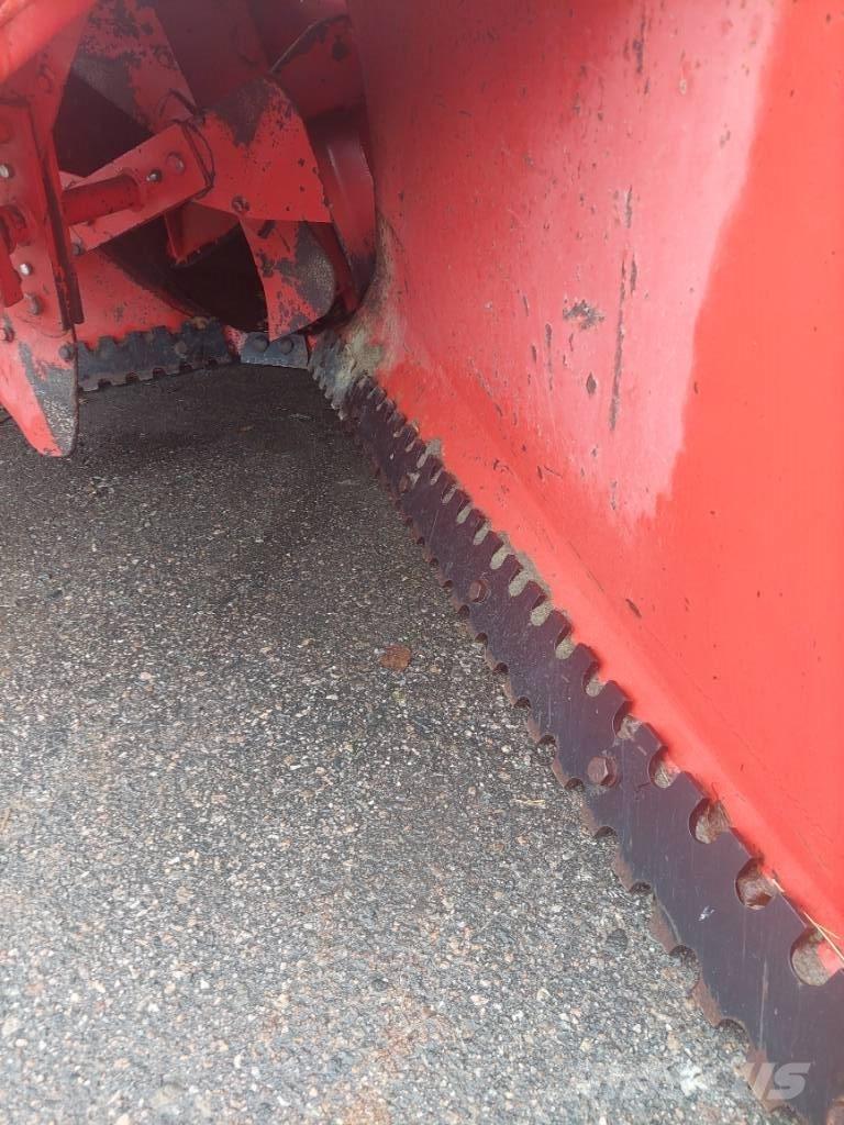 Esko 2252 H 掃雪機