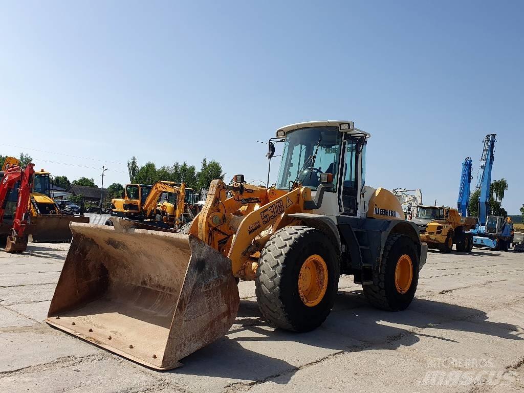 Liebherr L 538 輪胎式裝載機