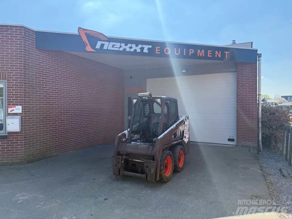 Bobcat S100 滑移轉向裝載機