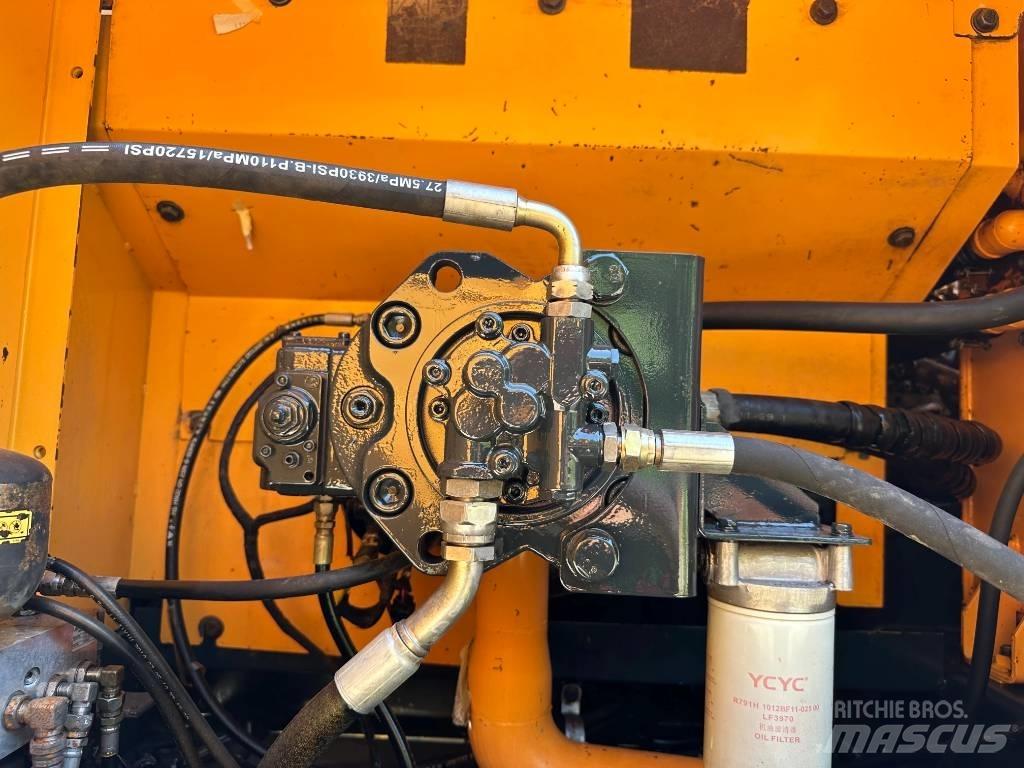 Hyundai R305LC-9s 履帶式 挖土機/掘鑿機/挖掘機