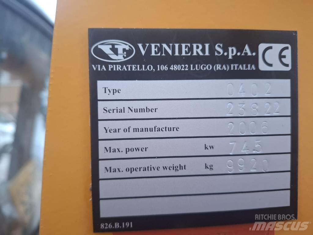 Venieri VF10.23C 反鏟裝載機